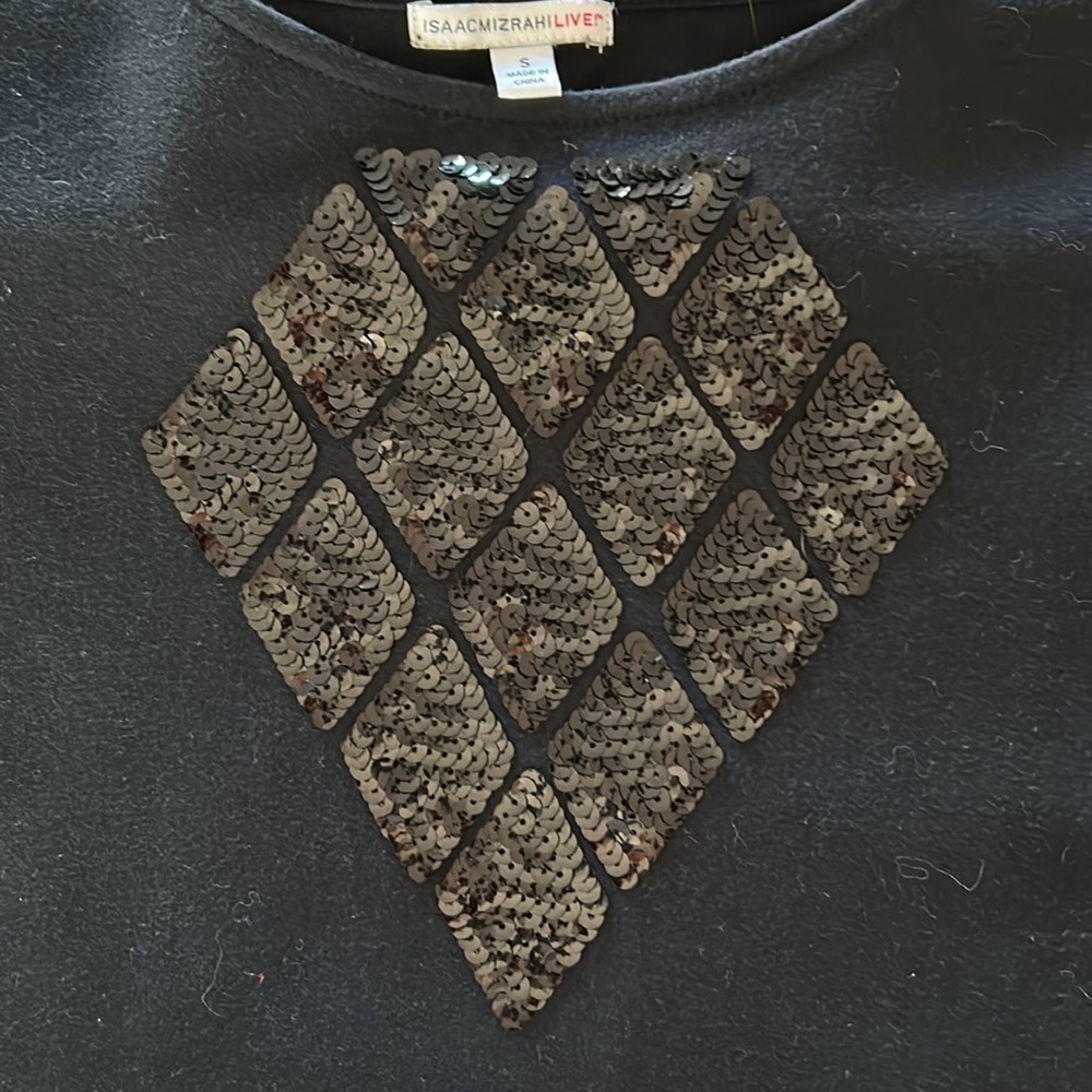 4/$20 Isaac Mizrahi Live Black Sequin Diamond Knit Top Small - Picture 3 of 5